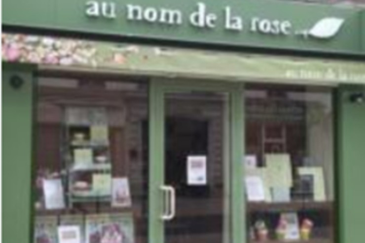 Au nom de la Rose