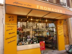 Fromagerie Le Buron à La Varenne Saint Hilaire