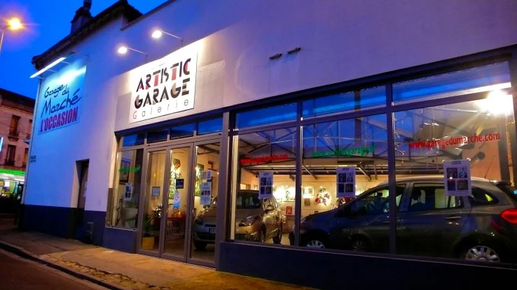 Artistic Garage à Neuilly-sur-Marne