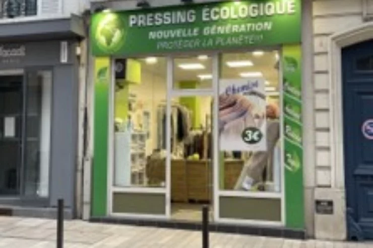 Pressing du Midi à Vincennes