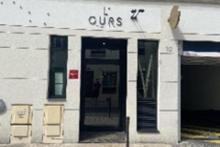 L ours