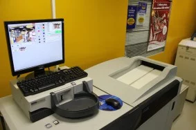 Photo Express à La Varenne Saint Hilaire