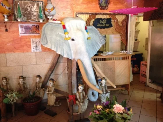 Eléphant blanc à Noisy-le-Grand