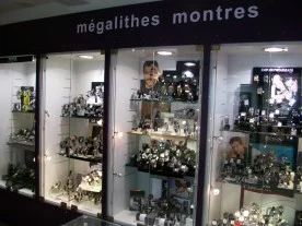 Megalithes - Montres à Paris (11)