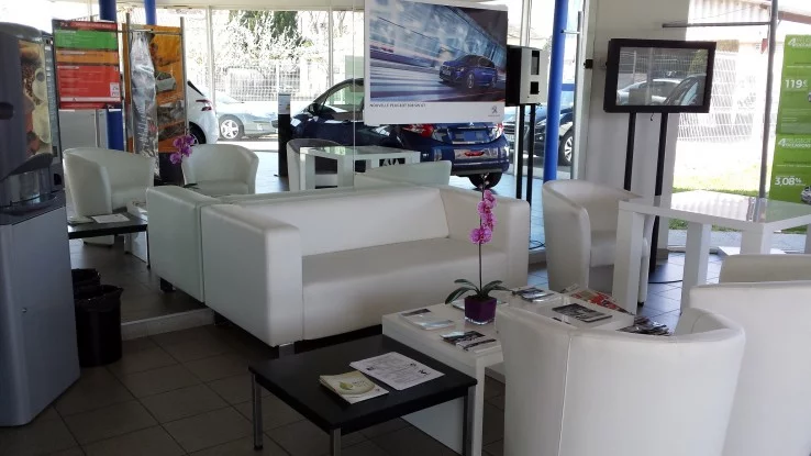 Peugeot Dangles Automobiles à Lavaur