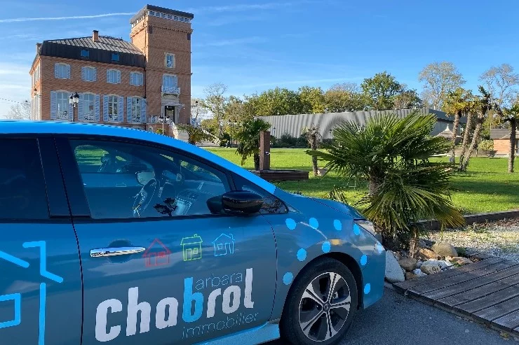 Chabrol Immobilier à Saint-Sulpice-la-Pointe