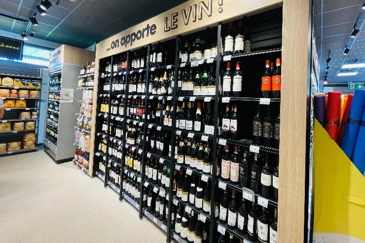 Carrefour City à Vernet