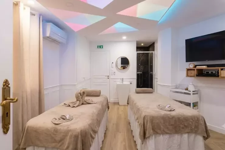 Spa bien être – institut beauté – coiffure à La Varenne Saint Hilaire - image 11