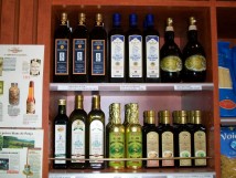 Non Communiqu&eacute;