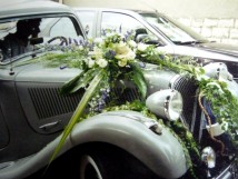 Décorations de voiture pour mariages