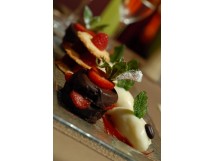 Non Communiqu&eacute;