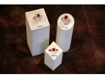 Non Communiqu&eacute;