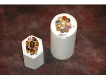 Non Communiqu&eacute;