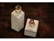 Non Communiqu&eacute;