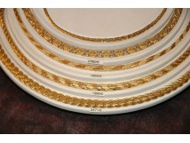 Non Communiqu&eacute;