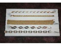 Non Communiqu&eacute;