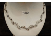 Non Communiqu&eacute;