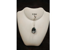 Non Communiqu&eacute;