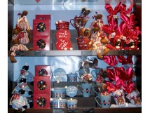 Non Communiqu&eacute;