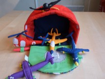 Hangar &agrave; avion Oskar et Hellen