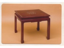 Bout de canap&eacute; marron