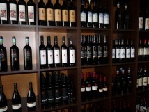Cave &agrave; vins
