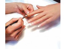 Beaut&eacute; des mains et onglerie