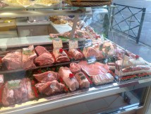 C&ocirc;t&eacute; viande.......(1)