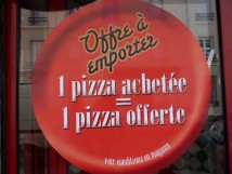 Pizza achet&eacute;e = pizza offerte