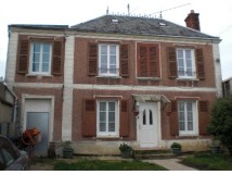 Maison de Ville &agrave; Auneau