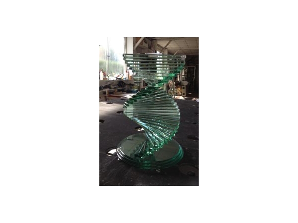 R&eacute;paration pieds de table