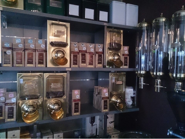 Caf&eacute;s