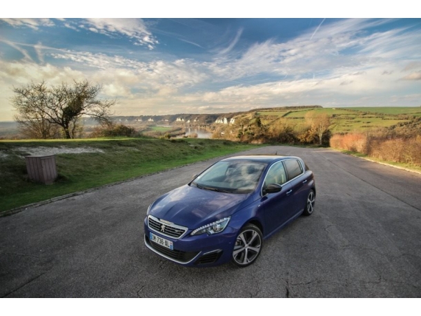 Peugeot 308 GT - Tobias Andr&eacute;