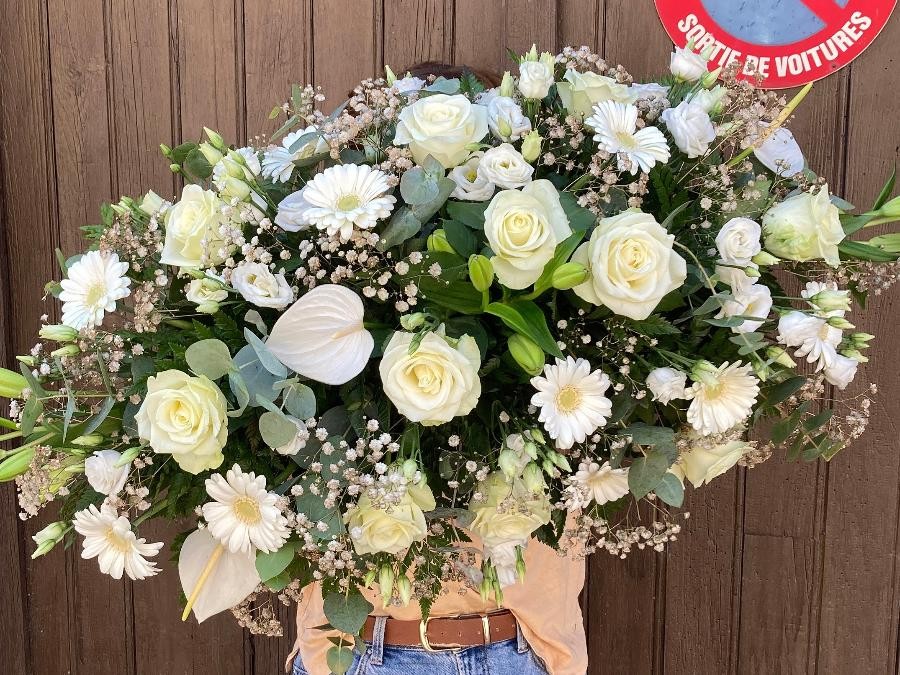 Composition Funéraire Fleurs Naturelles