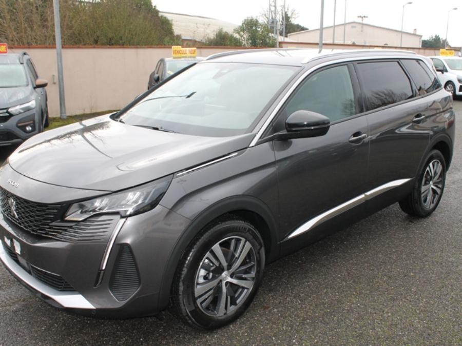 Peugeot 5008 II (2) 1.5 BLUE-HDI 130 S&S Allure Pack EAT8 7Places