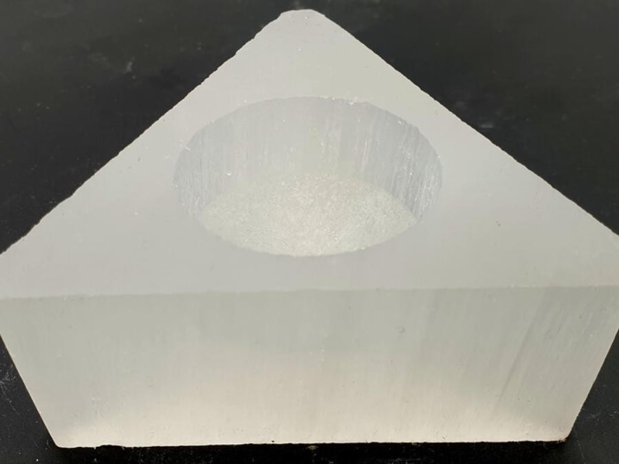 Bougeoir en Sélénite