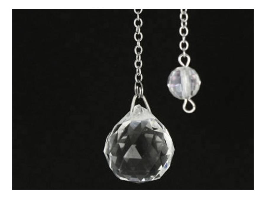 Pendule cristal boule facetté