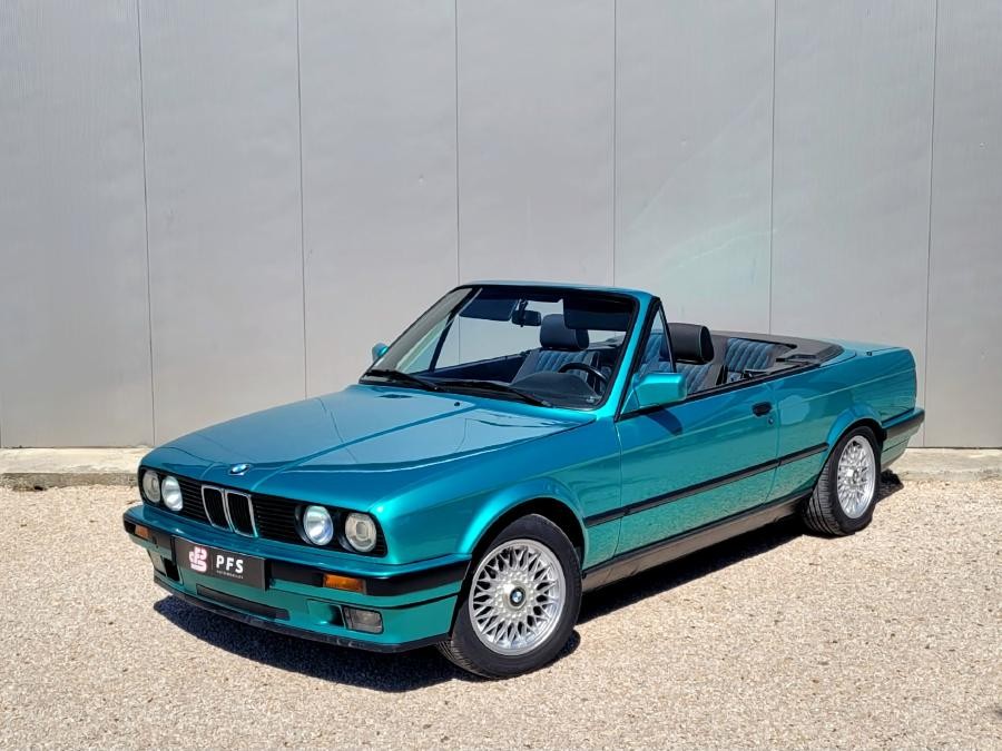 BMW 318i e30 Cabriolet série limitée M Design Edition restaurée !