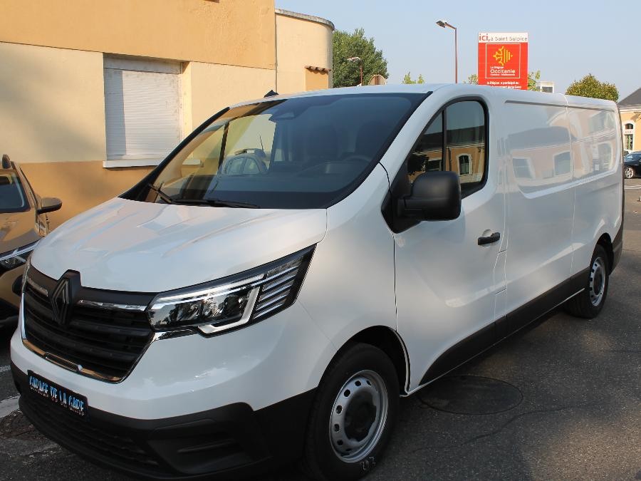 Renault Trafic III (3) Fourgon L2H1 3T  2.0 Blue DCI 130 Advance