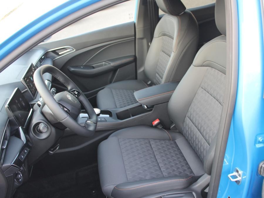MG MG3 1.5 Hybrid+ 195 Luxury, Caméra 360°, GPS, Siège Chauffant à Saint-Sulpice-la-Pointe - image 3